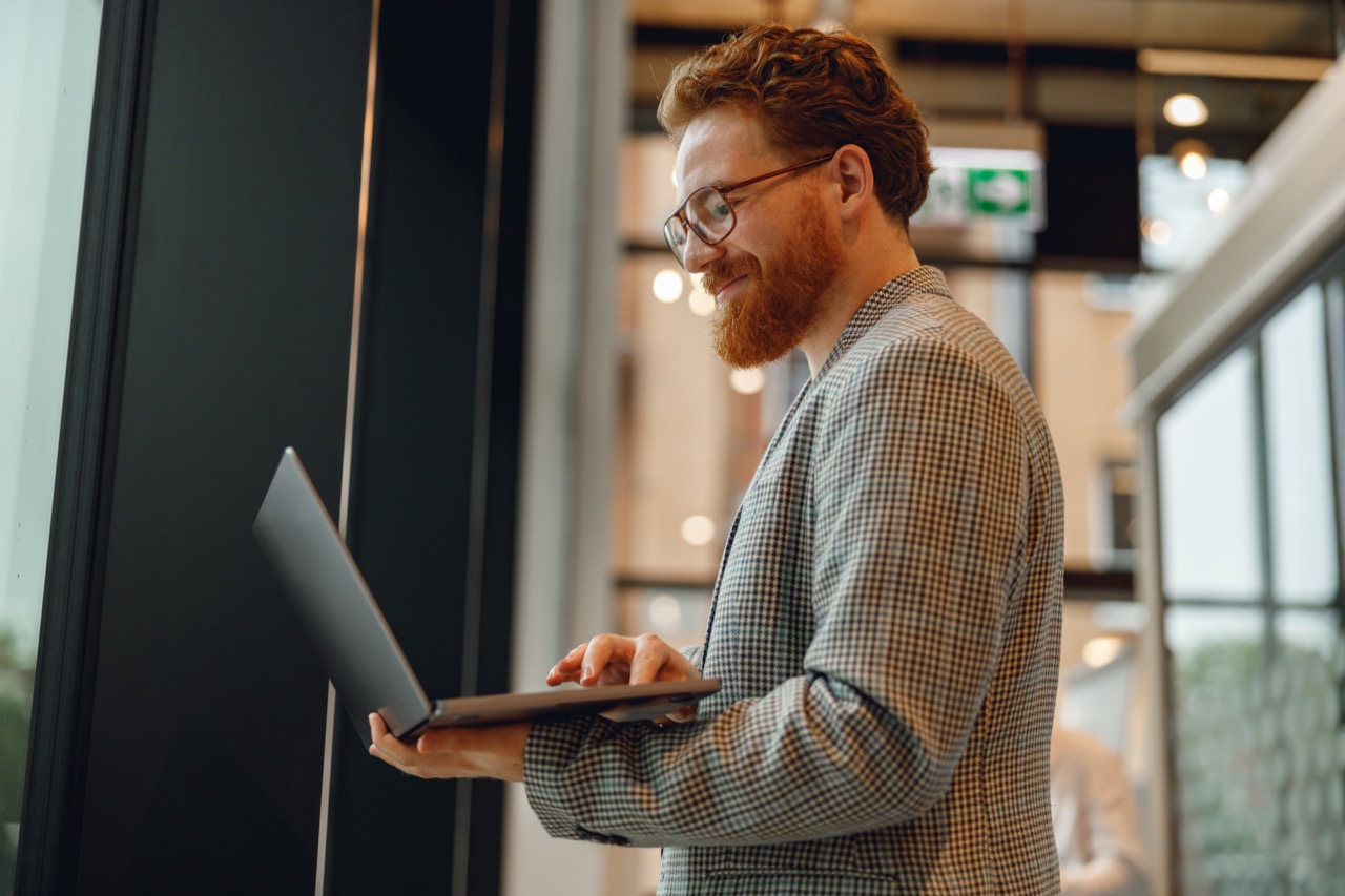 Photograph illustrating AI Workflows for Microsoft 365 Businesses